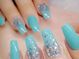 Nail art exclusiva no Salão Bellas