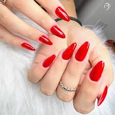 Nail art exclusiva no Salão Bellas